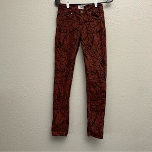 Paige Women’s Burgundy Black‎ Leaf Print Skyline Skinny Pants Size 26